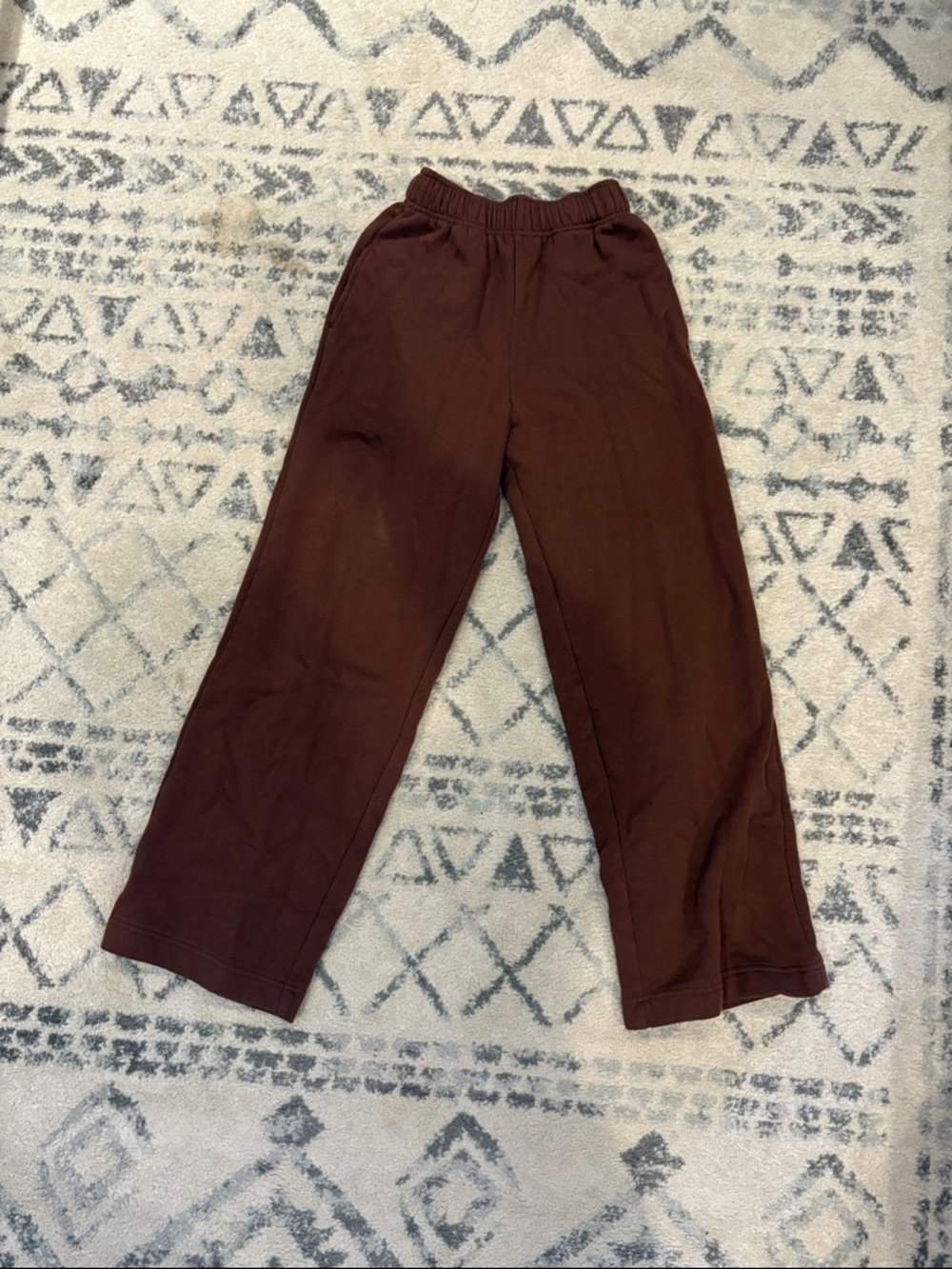 No Boundaries Men's Dark Brown Elastic Waist Sweatpants